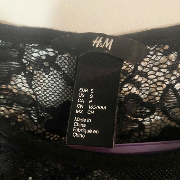 6 Summer Tops XS,S,M - Picture 12 of 15